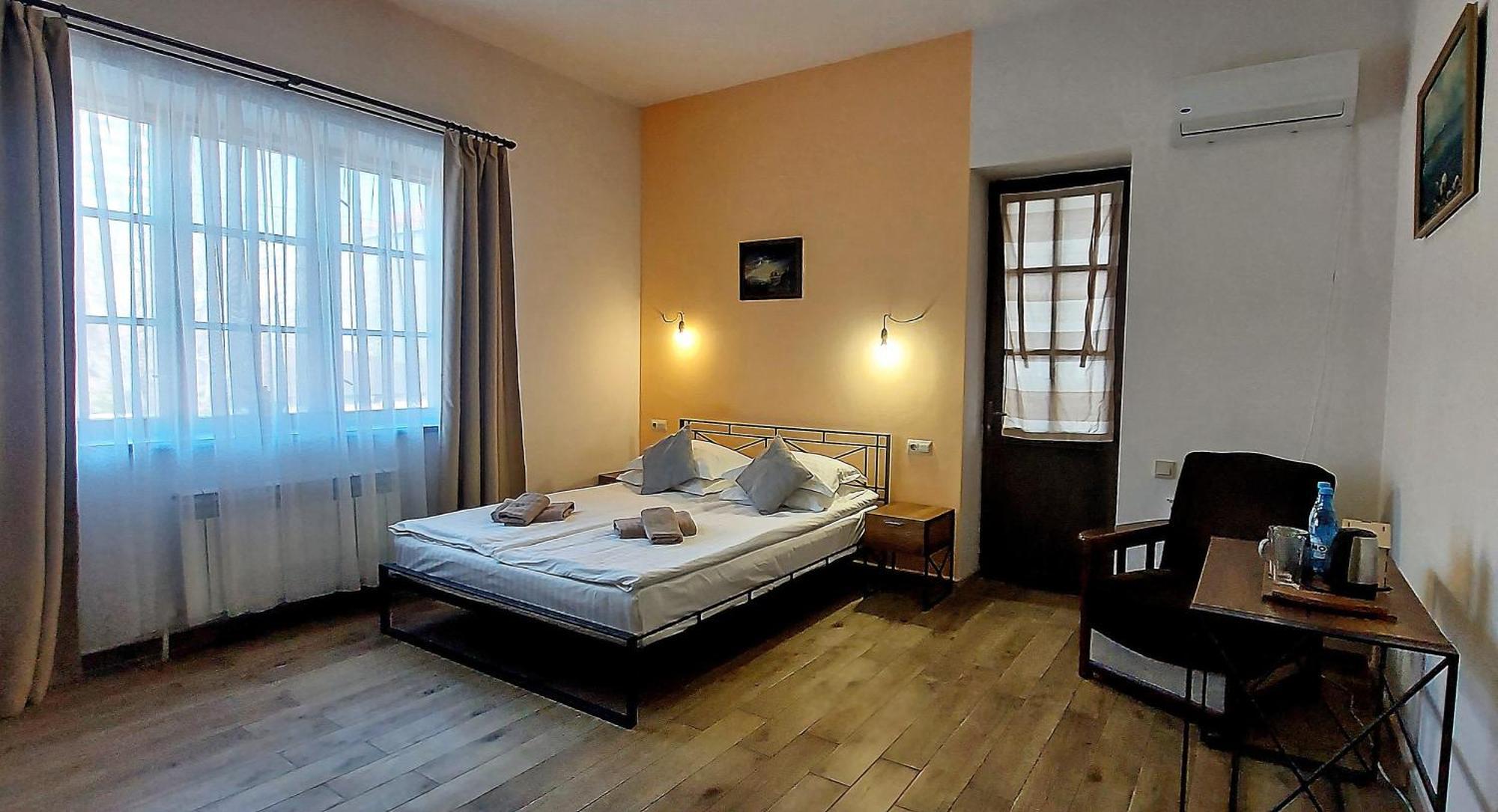 Blur Inn Gallery Erywań Zewnętrze zdjęcie